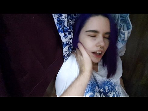 ❤️ Atradu savu māsu skapī un palīdzēju viņai beigt. ☑ Porno pie lv.sex00.top ﹏